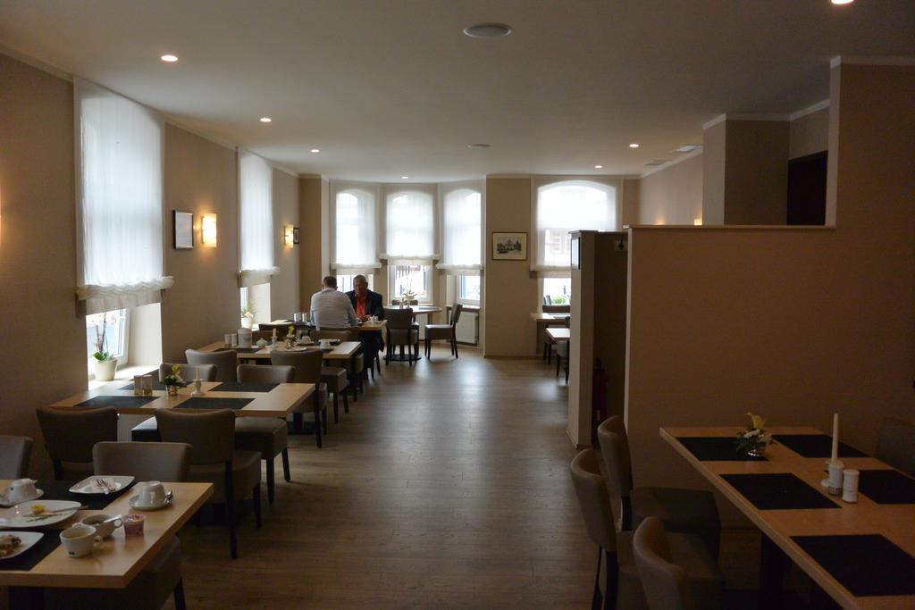Hotel Deutsches Haus Blomberg  Exteriör bild